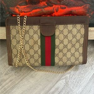 AUTHENTIC GUCCI Crossbody bag purse vintage gg tote clutch gg vintage red green